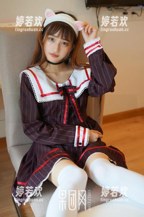 GIRLT果团网 - 龚玥菲的私拍套图，这裤里丝的设计真是绝了，秒杀一切烦恼。
