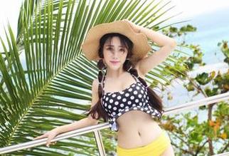 IMiss爱蜜社 – 杨晨晨sugar白裙写真，继承了梦幻和迷离的完美组合！