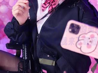 福利来袭！PotatoGodzilla的美脚，感觉脚也会说话，偷偷叫我来下载图包～