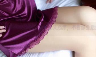 最新ROSI泳衣写真：美得让人心痒，不看你会后悔！