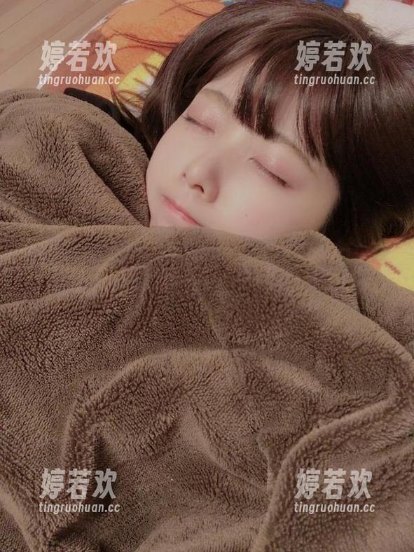 原图直击心灵，Tomiko(とみこ)的白丝魅影｜快来分享那些让人心跳的细节