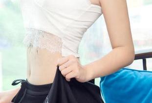 UGirls尤果网 – 无圣光的诗意：张馥棋与修女的那些事儿