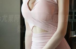 UGirls尤果网 – 游子熙私房图集，加倍温柔的视觉养分！