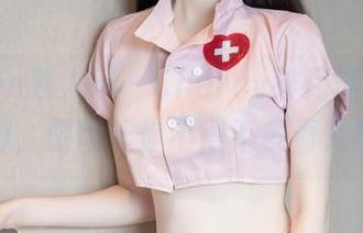 Xiuren秀人网 – Cherry绯月樱的私房美脚，原图让你不得不多看几眼！