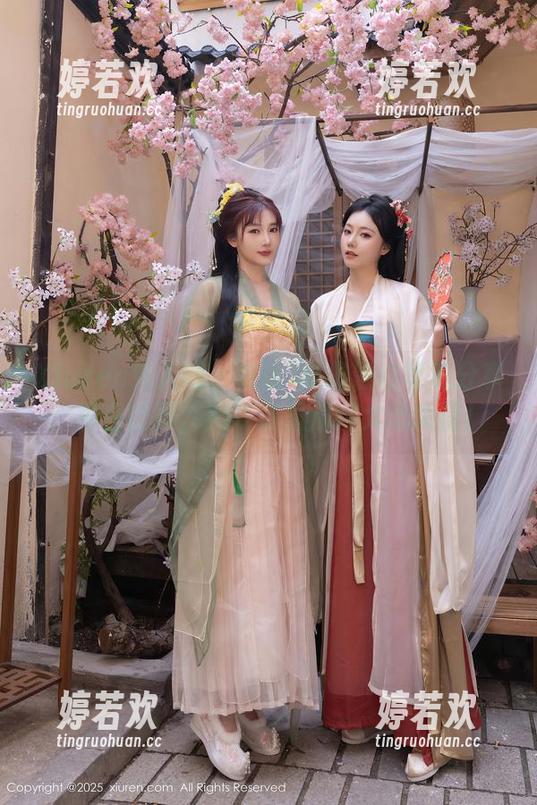 Xiuren秀人网-Niki可雅 Xiuren秀人网 - Niki可雅黑白写真分享:黑白世界,我在这里演绎大悲大喜!