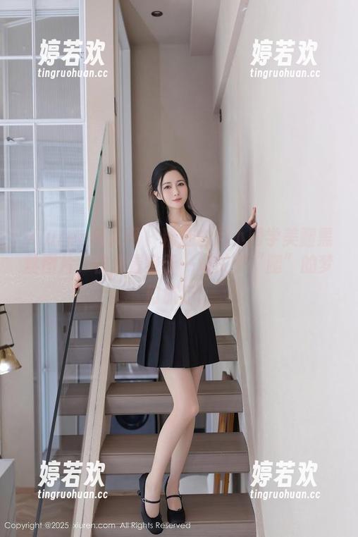 Xiuren秀人网-古月小同学 Xiuren秀人网 - 精选古月小同学美腿黑丝图片,仿佛置身于一场关于“腿”的梦幻旅行。