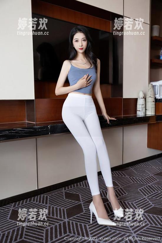 Xiuren秀人网-甜白酱 Xiuren秀人网 - 最新图集出炉!甜白酱和她妹妹的那些趣事