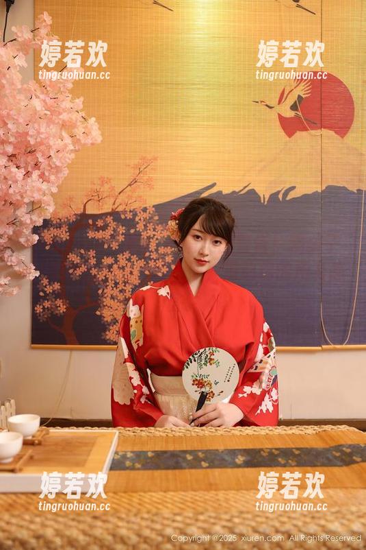 Xiuren秀人网-糯美子MINIbabe Xiuren秀人网 - 高清美图警告!糯美子MINIbabe的白丝瞬间,撩动你的所有感官。
