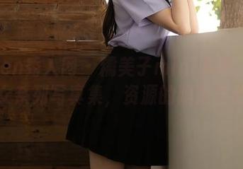 Xiuren秀人网 – 糯美子mini典藏：初恋少女系列写真集，资源的陷阱与甜蜜