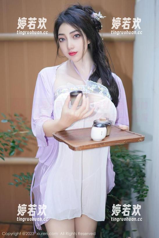 Xiuren秀人网 - 显摆时间到！金悦汐的最新毛衣图册，为什么我觉得有一丝丝酸呢？