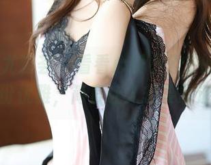 YouMi尤蜜荟 – 看看心妍小公主的礼服，那份优雅，简直让人想要靠近！