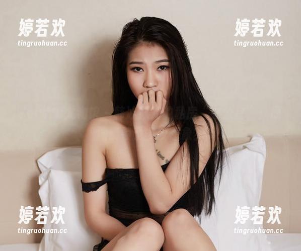 YouWu尤物馆 - 韩冰冰儿的私房“办公室”：原图解锁了多少想象？