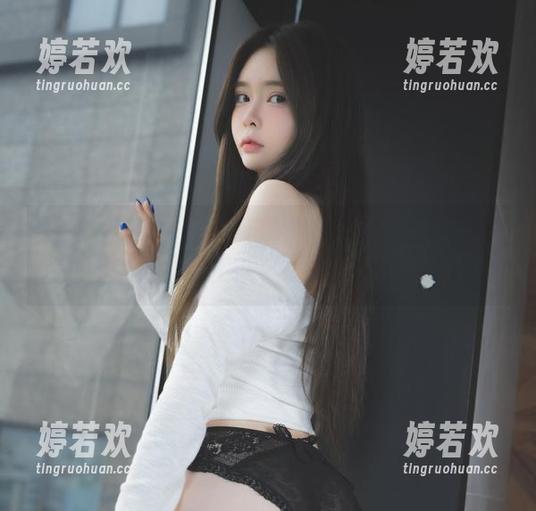 最新！Yuka(유카)带你进入PEEKCLOUD的圣诞双人特工队，cos乐趣无限！