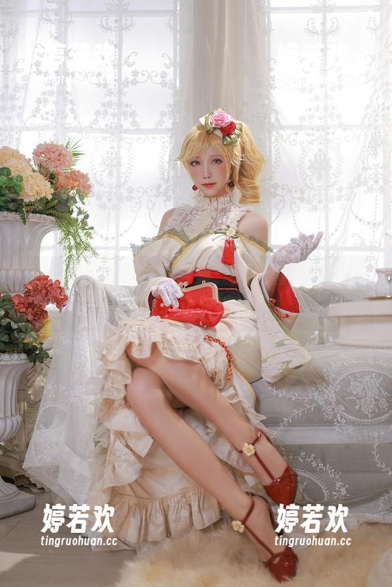 aqua水淼 aqua水淼的免费合集:遇见黛朵,那一刻的心动与惊艳!