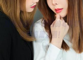 丽柜 – 白色是新黑：伊园的写真套图，让你刷爆朋友圈！