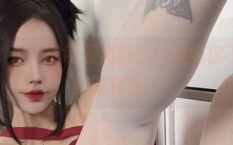 更新！今汐的制服黑丝，性感到你不敢直视的程度。