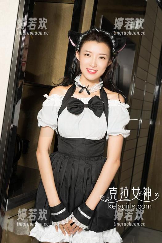克拉女神 - 杨暖和她的白色照：高清原图宛如一场视觉的‘白色派对’！