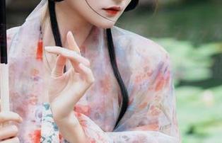 最新原图不容错过！“兔子Zzz不吃胡萝卜”的夏日，看看她的“阳光下的尬舞”吧！