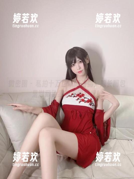 微密圈 - 私拍十万口草莓粥粥：舰长图包里潜藏了我的无限幻想！