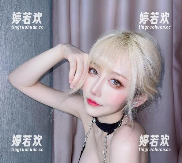 在光影中游荡：啾小妍夏天私房合集，让人欲罢不能