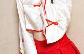 头条女神 – 篮球宝贝梦心玥：在图片中翻转的青春旋律