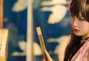 小仓千代w的美足高清作品集！每一张都像是偷来的美好，一不小心就沉迷了。