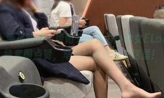 微密圈 – 清晨的第一缕阳光都要为小仙女ELaine的清纯套图点赞，幸福的资源就在这里！