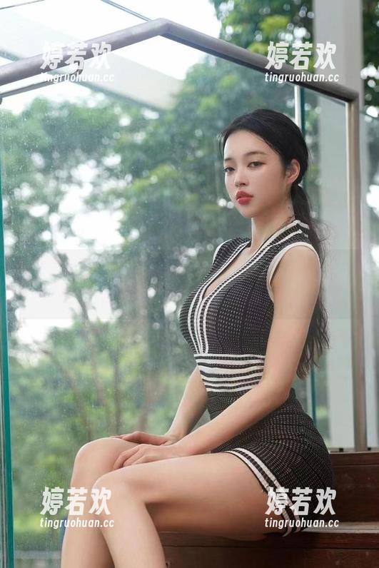 徐珺大哥 微密圈 - 揭秘徐珺大哥的制服:原图的故事在图集中继续发酵!