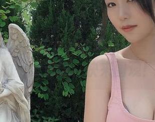 这波抖娘利世连衣裙的更新简直是cos界的一股清流，快来围观！