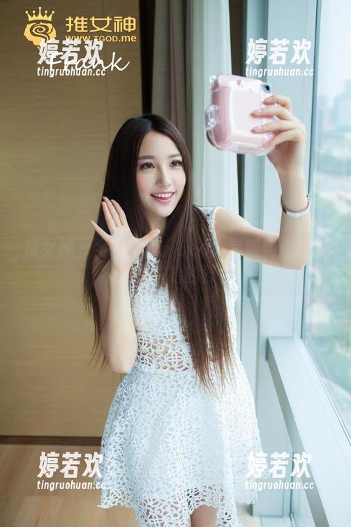推女神-Lee小棠 推女神 - 全套揭晓:Lee小棠如何用图片展示原始的野性