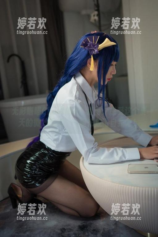 无影喵喵Ghost的妃咲套图：感受这个夏天的微妙温度，一起来放飞自我吧！