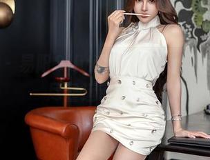 星颜社 – 易阳Silvia穿体操服，高清美图尽显运动美感！
