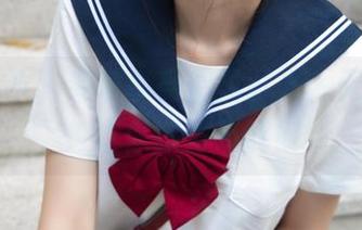梦丝女神 – 灵唯享受温柔时光，无圣光图包让你欲罢不能！