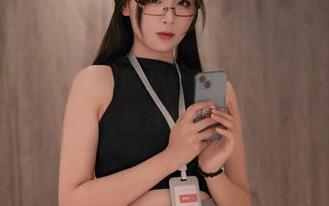 被海克斯科技小蛋糕的办公室迷住了？快看这份壁纸合集！