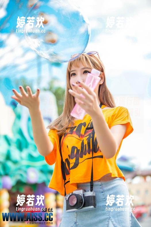 爱丝-若兮 爱丝 - 若兮的冒险记录合集:HD旅行图册,看看她有没有在某个角落被小猫吸引!