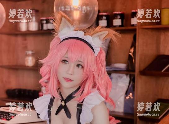 白神泱 一探究竟:白神泱的原创OL写真,精选瞬间让你捧腹不已!