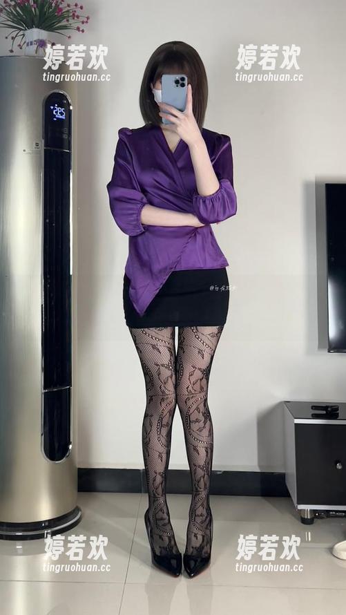 白龙猫女 微密圈 - 透明又高清!白龙猫女的写真集,谁还敢说看图不动心?