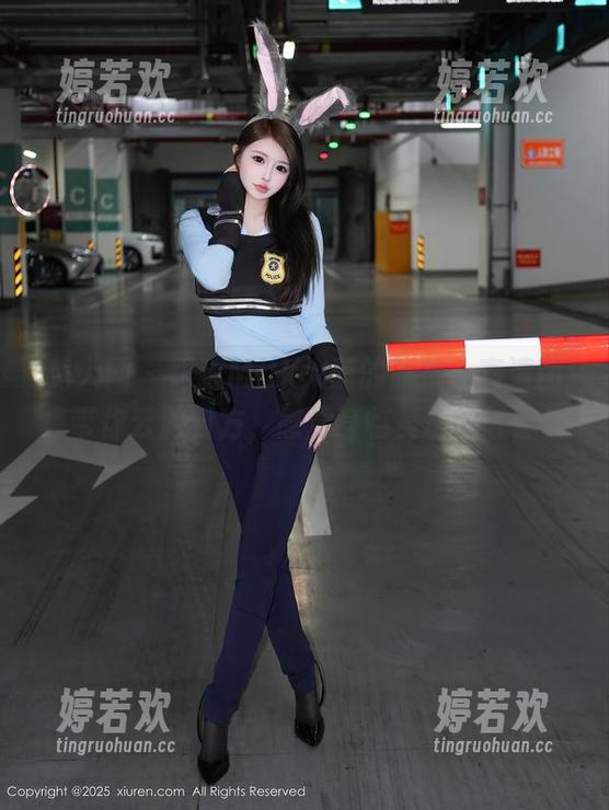 秀人网 - 跟随Milk大萌的旅拍，高清图集带你云游四方，感觉身临其境的气息！
