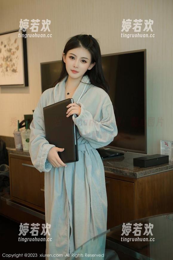 秀人网 - 私房里的nancy小姿：甜心图片总有一道光照耀心底