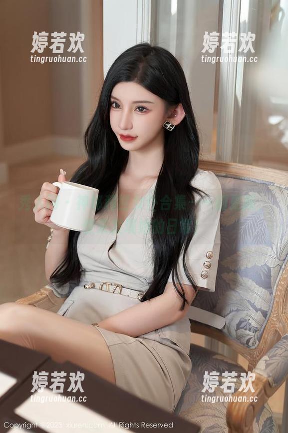 秀人网 - 神秘利世女仆合集——刚更新，快来发现她的日常！