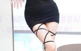 秀人网 – 美图不止于此，容容容Alice的镂空资源让你目不暇接！