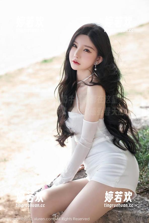秀人网-程慧娴Phoebe 秀人网 - 想要的奶牛资源都在这里,程慧娴Phoebe的写真集让你感受春天的气息!