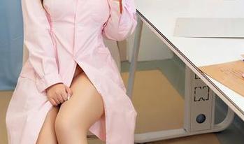 秀人网 – 美七mia学姐定制写真：看她如何玩转光影和叛逆