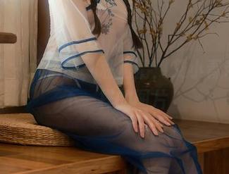 秀人网 – 水手服，私房情：艾小青带你看不一样的图片