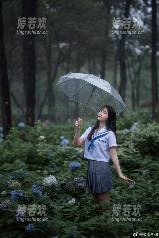 秋山AkI带你玩转“秋の恋”——原图中的cos魅力，请自备纸巾！