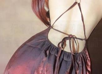 微密圈 – 纪念小小v的透明时刻：分享她不经意间捕捉的美好作品
