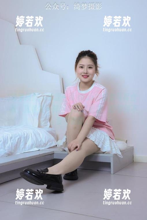 绮梦摄影-yuuu 绮梦摄影 - 每翻一页yuuu的温柔写真合集,就像被一阵轻风吹到心里,舒服得不要不要的。