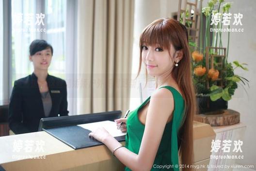 美媛馆-潘娇娇 美媛馆 - 这些潘娇娇户外美图更新,是不是在为我打开新世界?