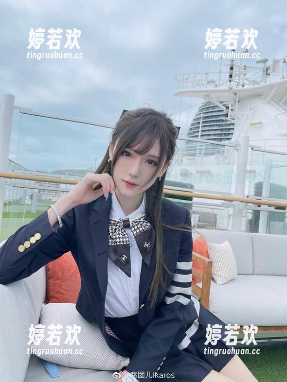 腐团儿Ikaros 经理的秘书?不,腐团儿Ikaros的COS合集才是正经事!