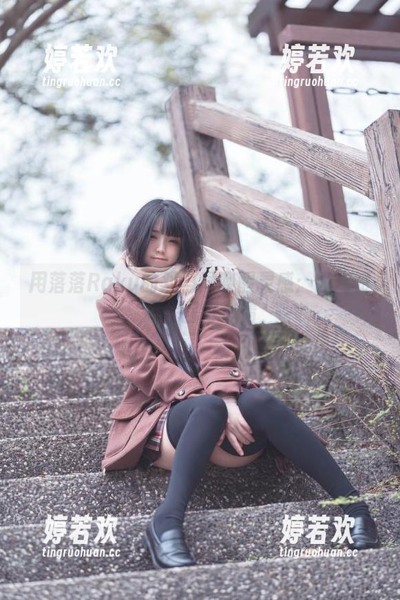落落Raku 用落落Raku的双马尾唤醒灵感:图库资源找回好心情